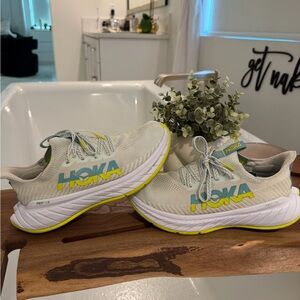 Hoka (Women 8) Running Shoes!